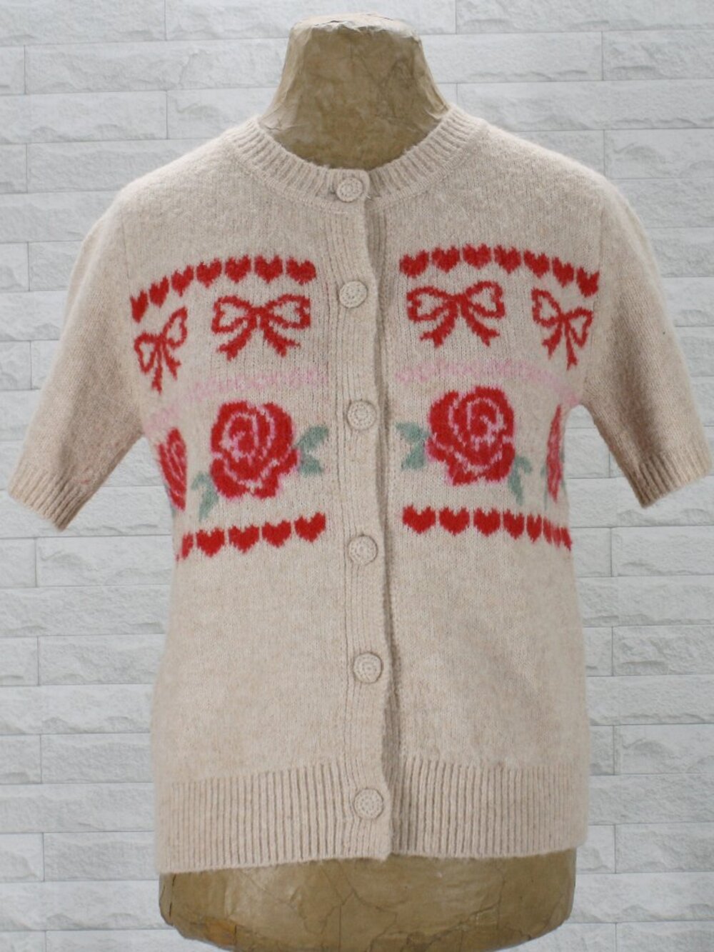CUPCAKES & CASHMERE Roses and Bows Cardigan Sweater Short Sleeve Knit Beige SM